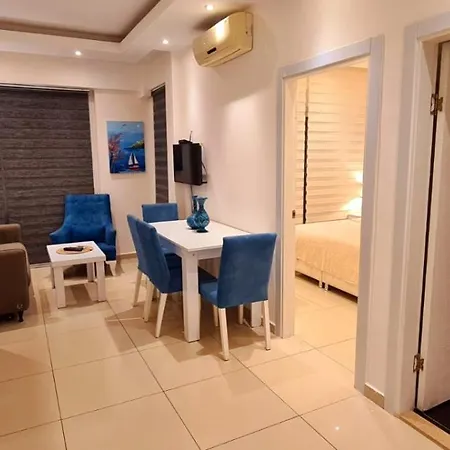 Sun Homes: A Travellers Paradise Apartman